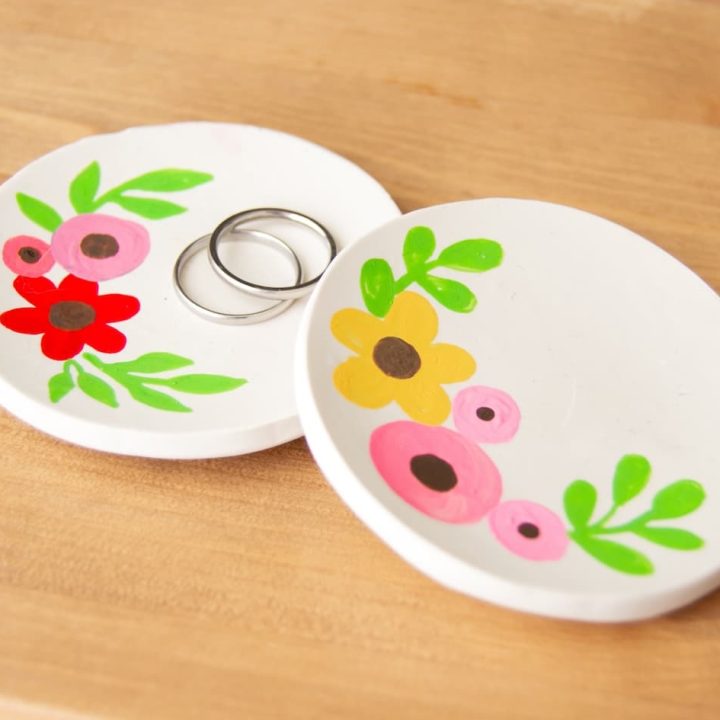 diy clay ring holder