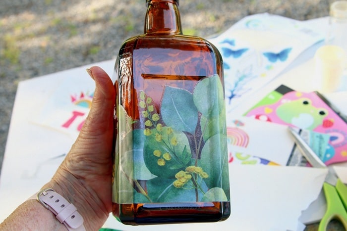how to use Dollar Tree decals and stickers to decorate bottles and terra cotta pots (7)