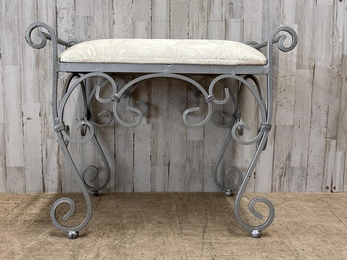 kirkland stool