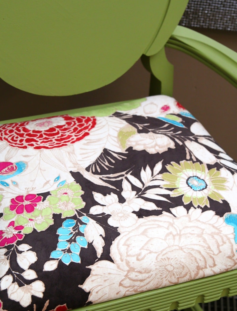 tutorial on how to cover a chair seat with new fabric