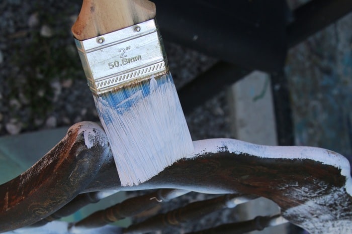 how to paint a wood chair