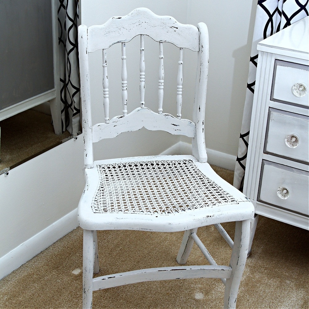 how to paint a cane bottom vintage chair
