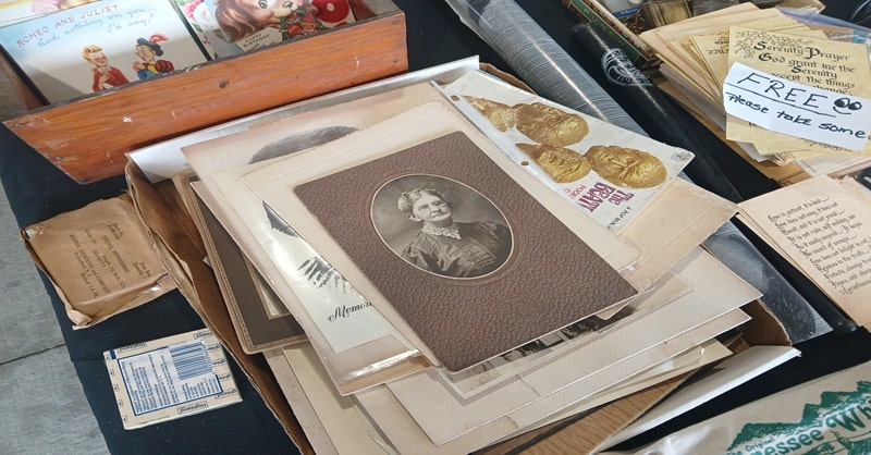 Nashville Flea Market Shopping Trip with Kathy Owen Petticoat Junktion (2)