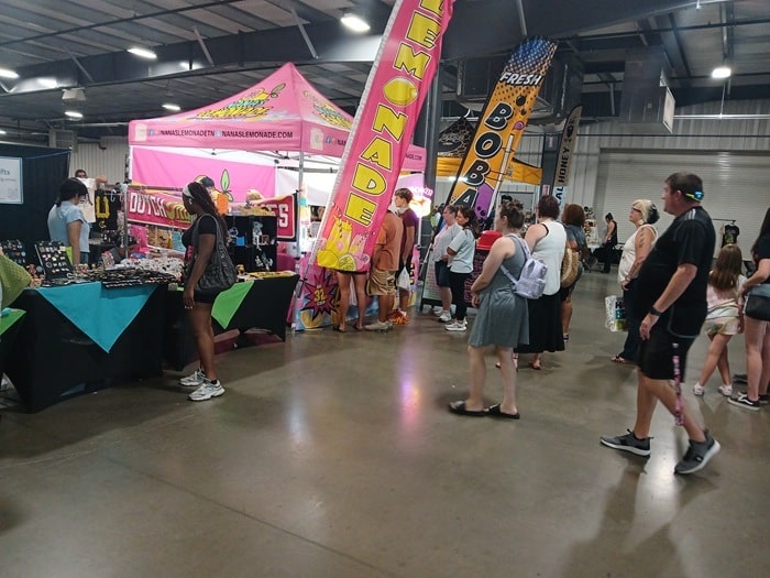 Nashville Flea Market Shopping Trip with Kathy Owen Petticoat Junktion (32)