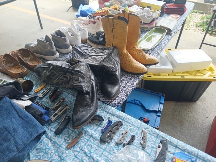 Nashville Flea Market Shopping Trip with Kathy Owen Petticoat Junktion (3)