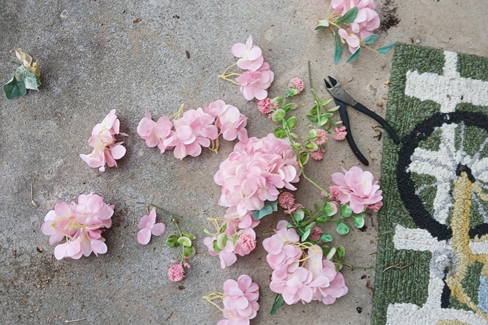 how to make a wreath how to make a wreath