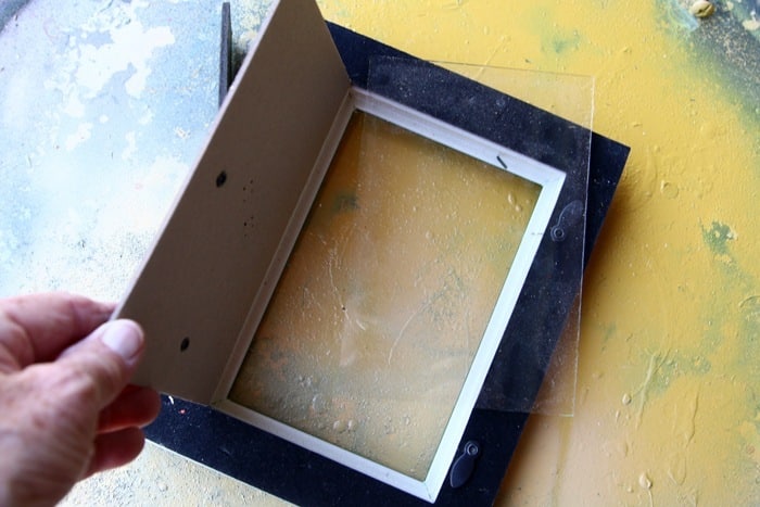 how to make mercury glass for mirrors and picture frames using metallic spray paint (11)