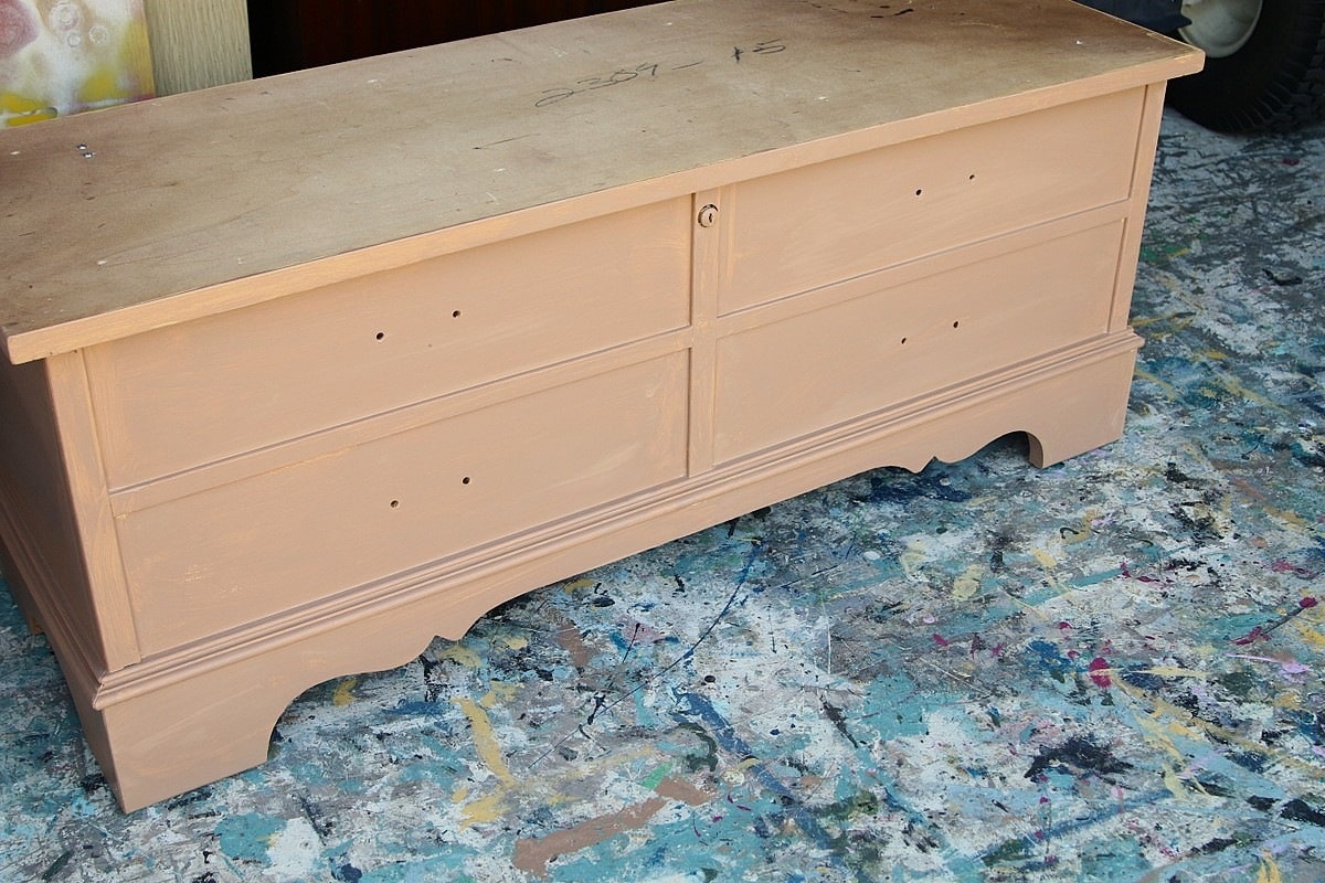 painting a cedar chest