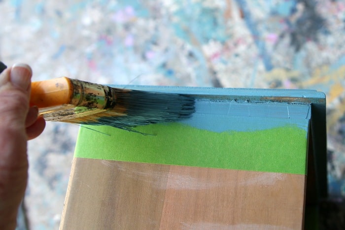 how to paint a French Provincial Desk (10)