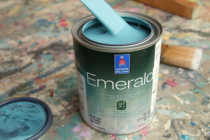 how to paint a French Provincial Desk with Sherwin Williams Emerald paint