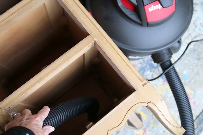 how to prepare a desk for painting (17)