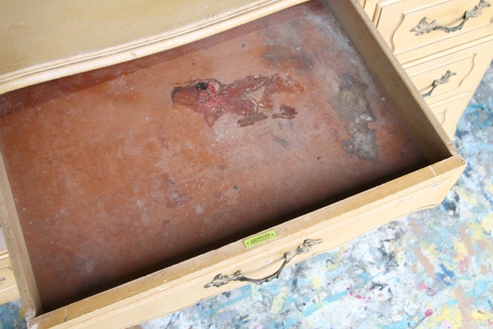 how to prepare a desk for painting (5)