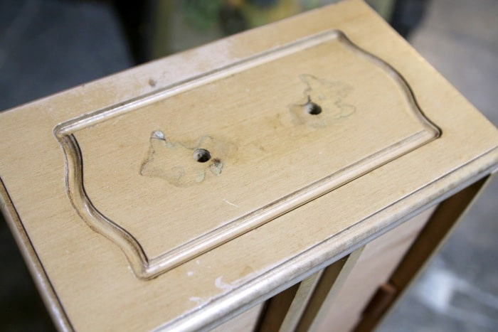 how to prepare a desk for painting (6)