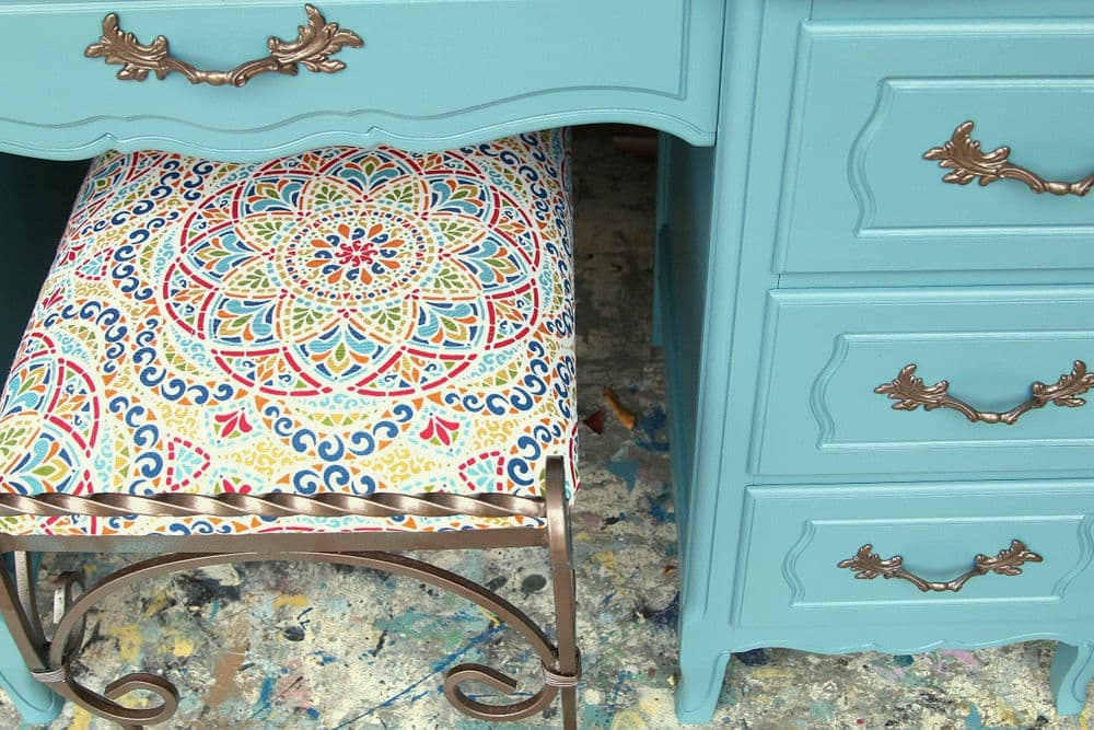 vanity stool makeover with paint and new fabric
