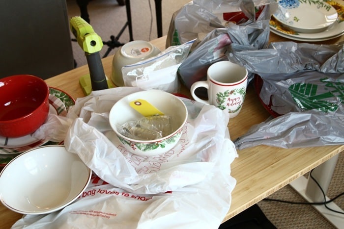 how to create cake or food stands with dishes from Dollar Tree, TJMaxx And thrift stores (7)