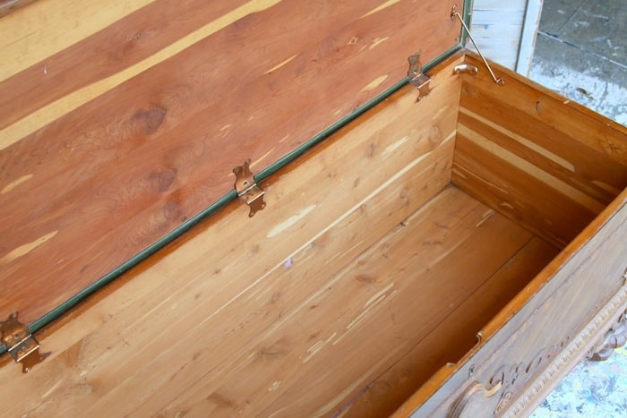 how to make minor repairs on furniture (1)