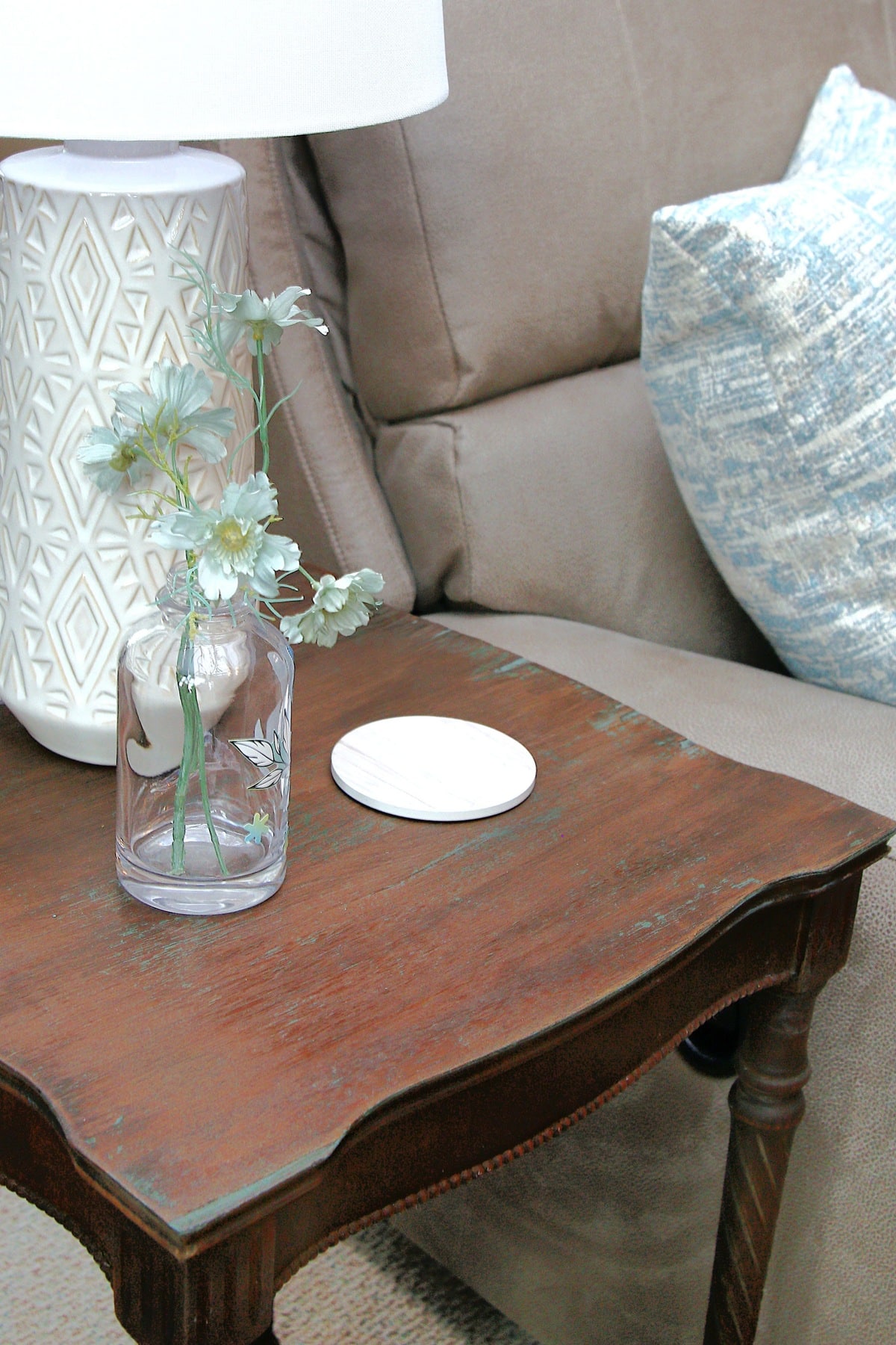 how to refresh a vintage table without making it perfect 1