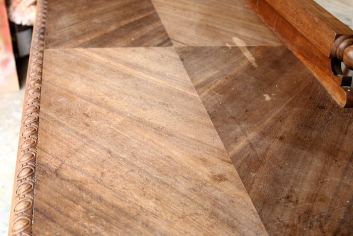 how to refresh the stain on a vintage cedar chest (7)