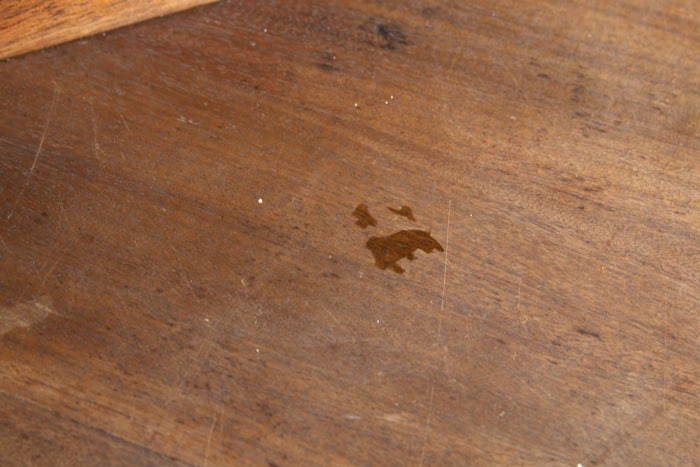 how to use a stain marker to refresh old furniture (2)
