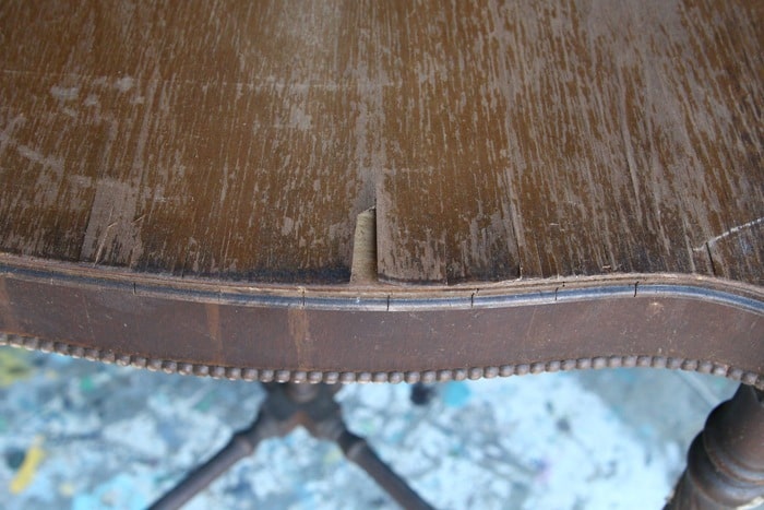 old table with chipped veneer and scratches to repair (7)