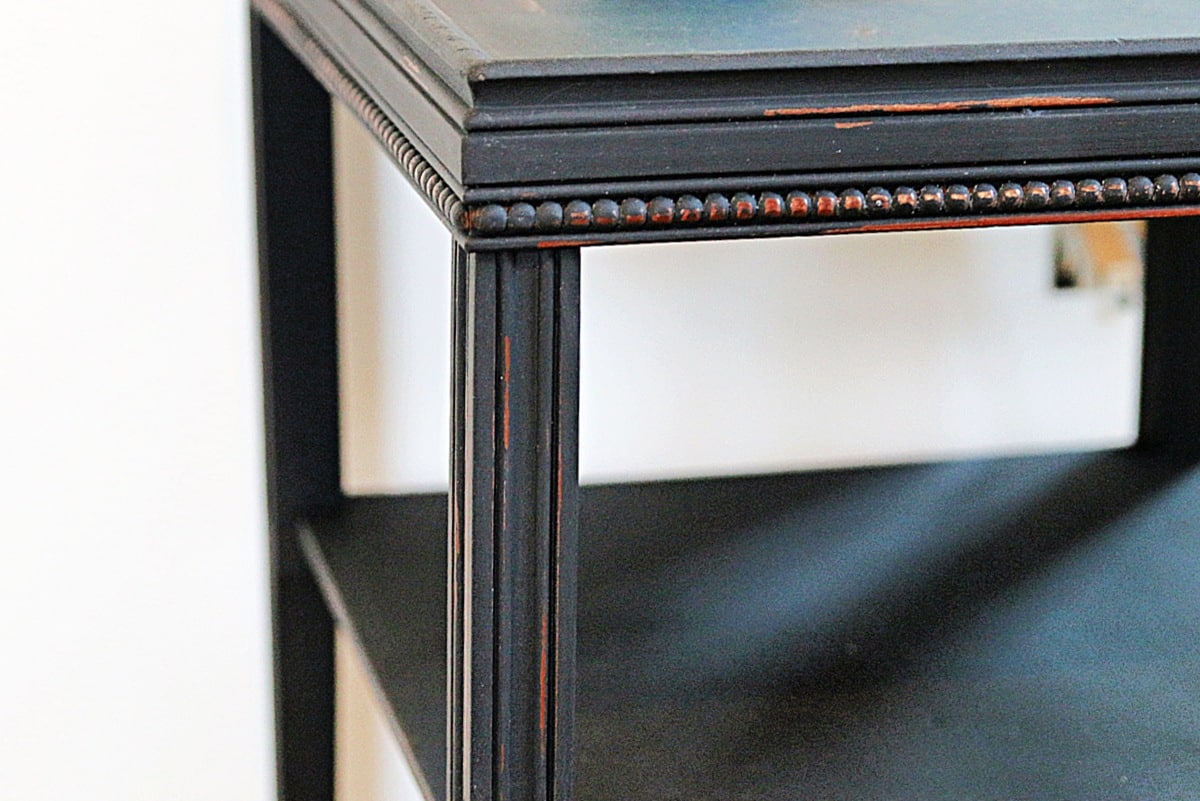 how to distress furniture