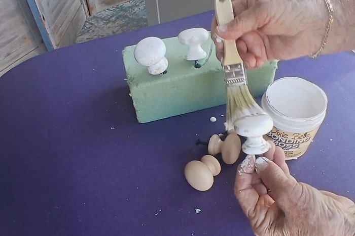 how to brush paint wood furniture knobs