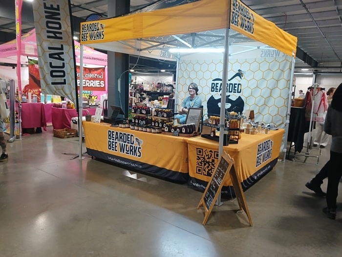 shopping at the Nashville Flea Market and talking with flea market vendors (36)