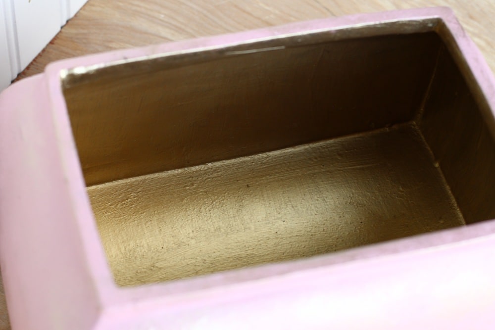 painting-the-inside-of-a-box-with-metallic-gold-paint-1.jpg