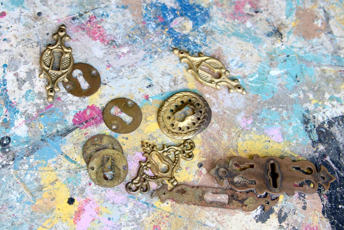 small detailed keyhole covers for furniture