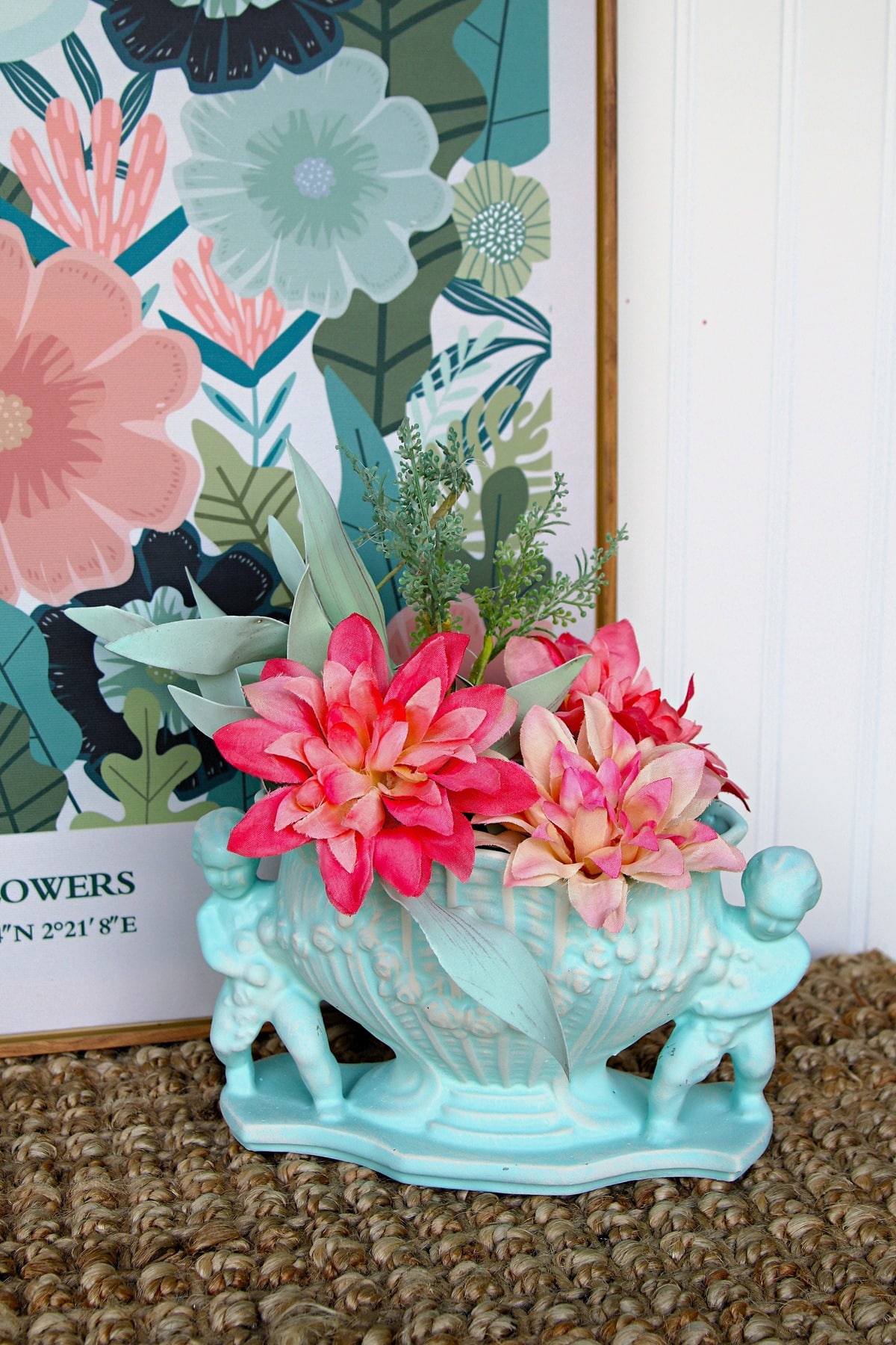 how to spray paint and update vintage decor like this planter made in Japan
