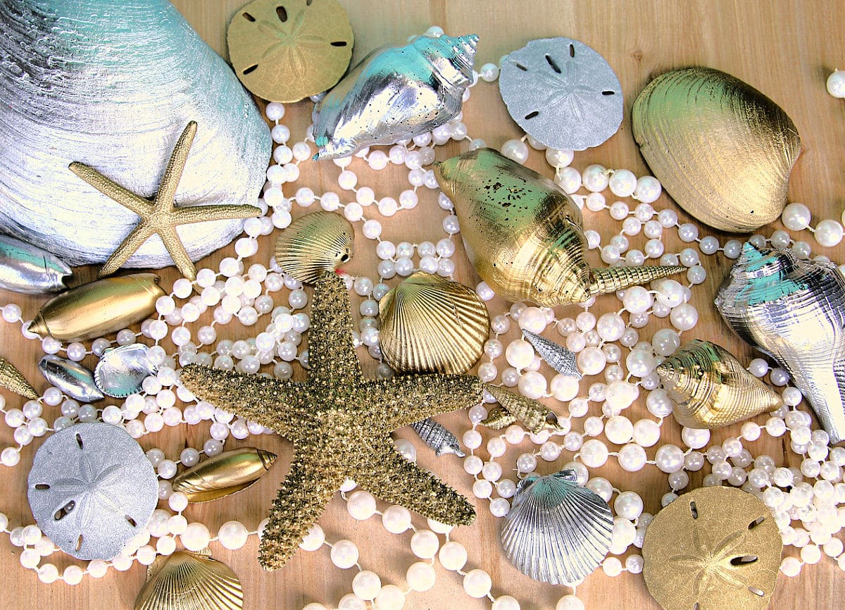 spray paint starfish and seashells gold and silver