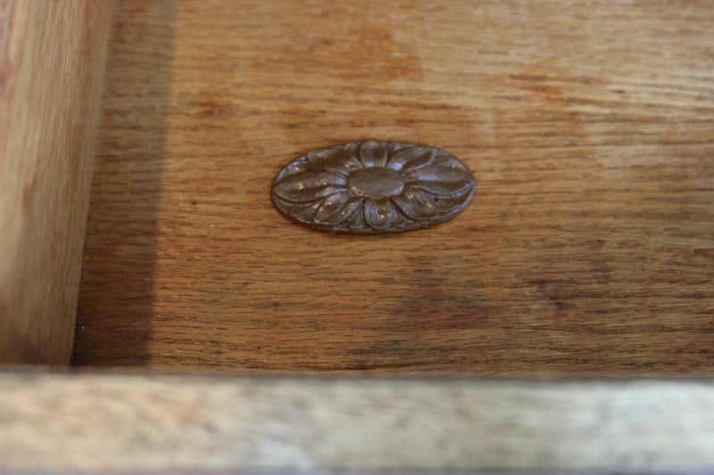 vintage table prep for painting (3) (Custom)