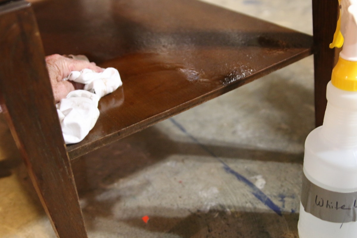 how to clean furniture with Dixie Belle White Lightning (1)