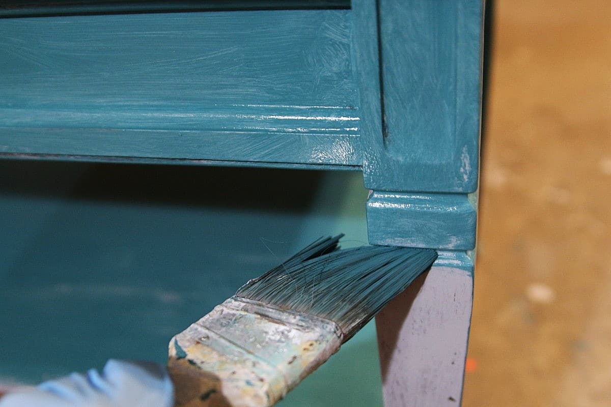 how to paint furniture with Dixie Belle Silk all in one paint color Mirage
