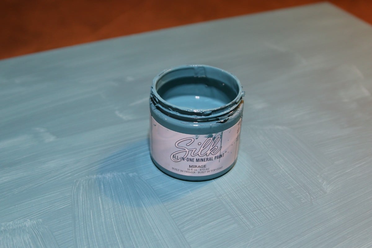 how to paint furniture with Dixie Belle Silk paint color Mirage (7)
