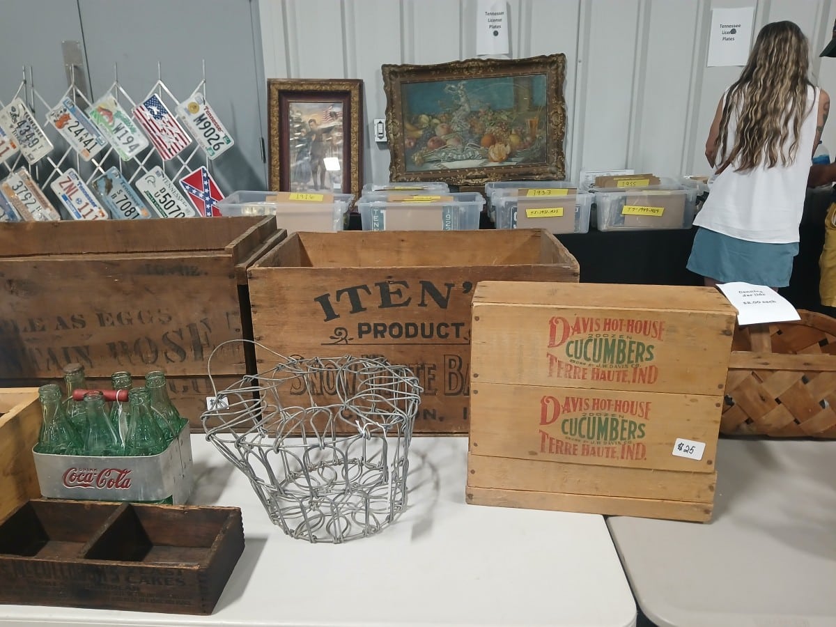 Nashville Flea Market shopping trip with Petticoat Junktion (10)