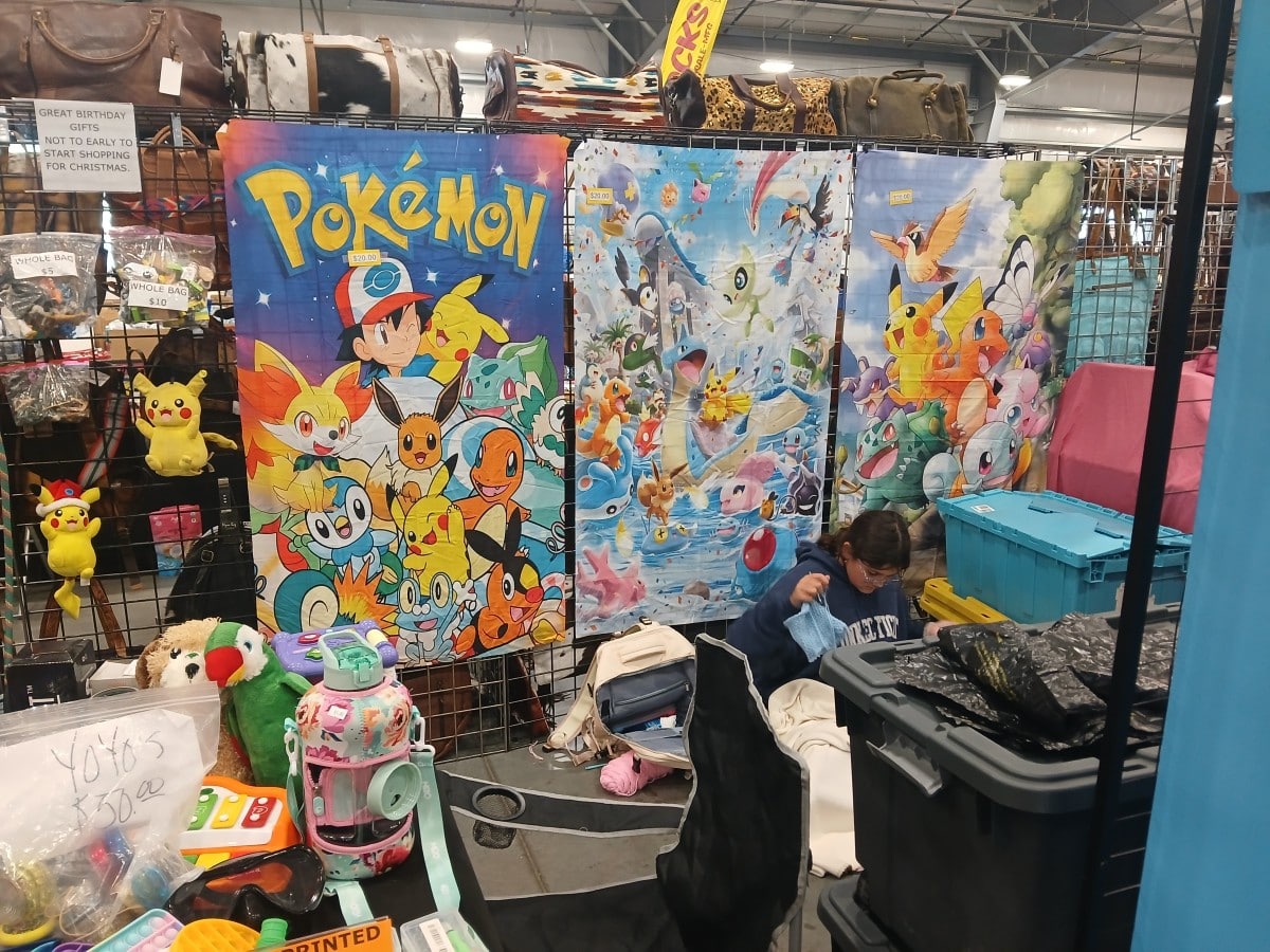 Nashville Flea Market shopping trip with Petticoat Junktion (18)