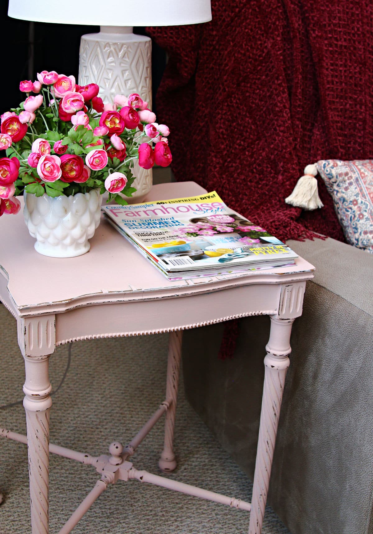 how to paint a side table to match your decor
