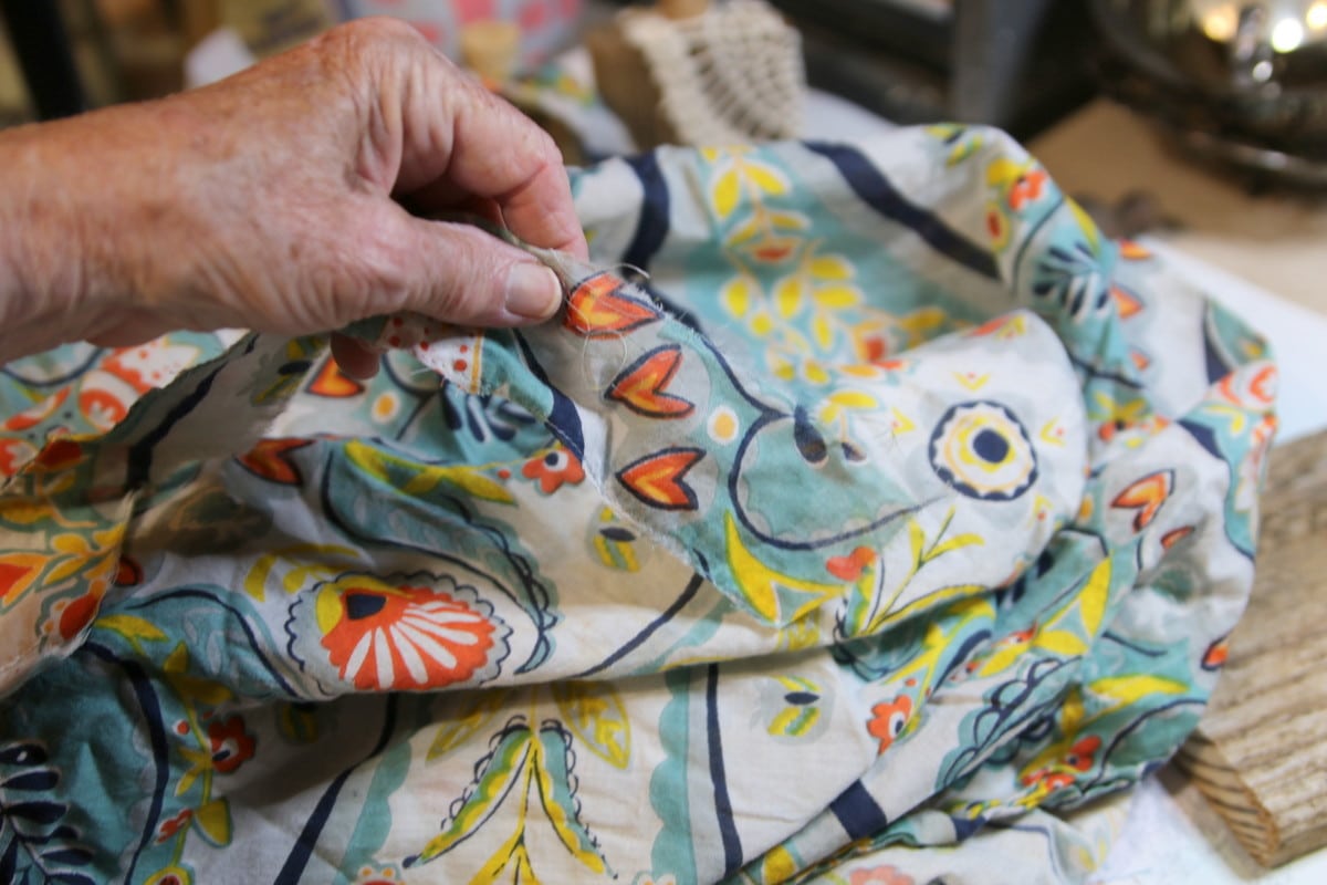 how to decorate DIY wood block pumpkins with fabric and reclaimed architectural details (7)