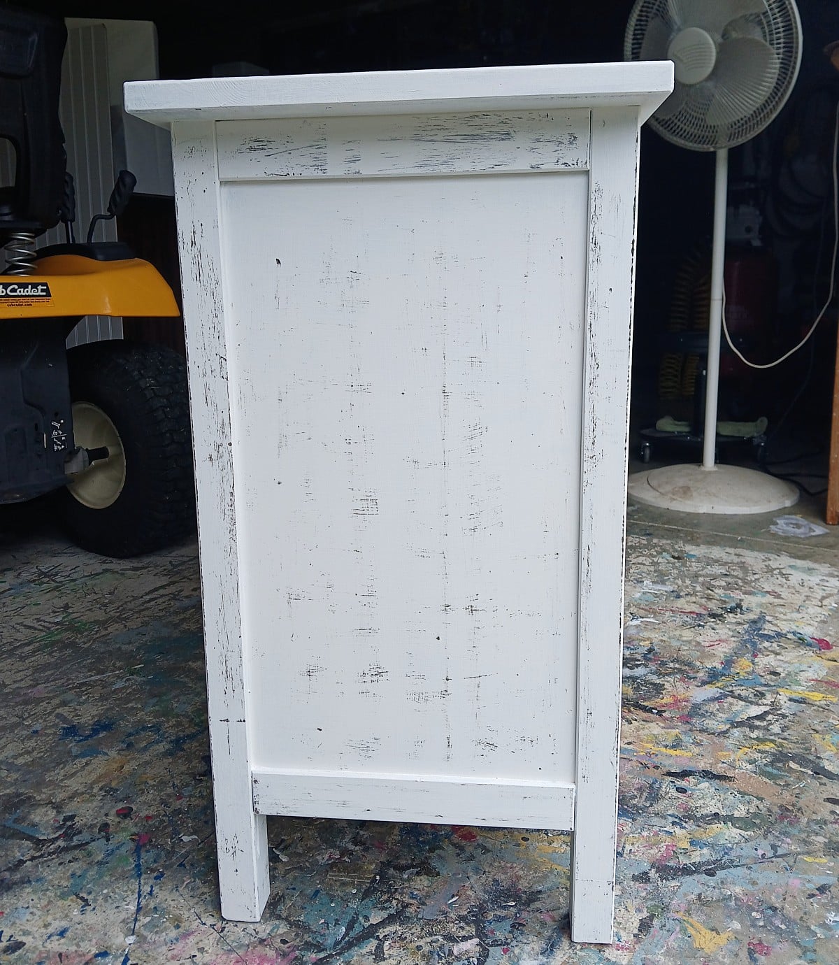 how to lightly distress white painted furniture with black paint