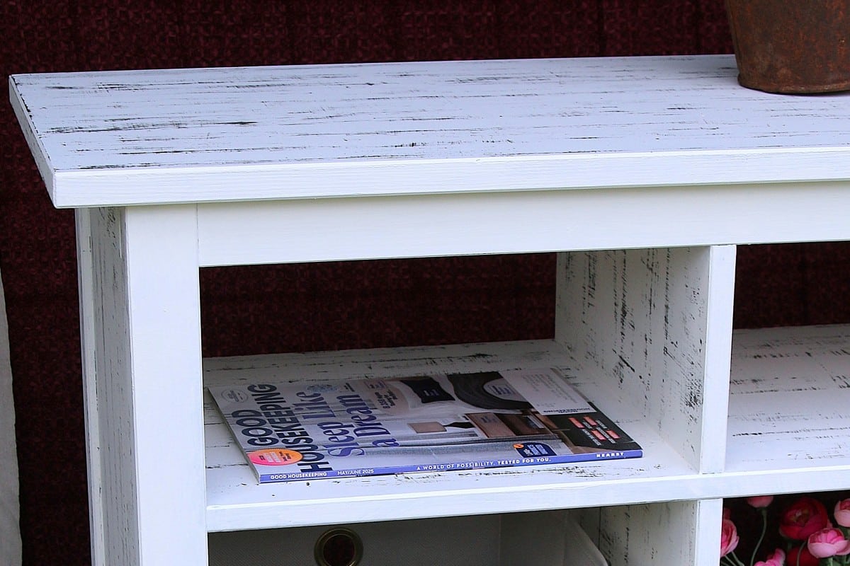 how to paint pine furniture white